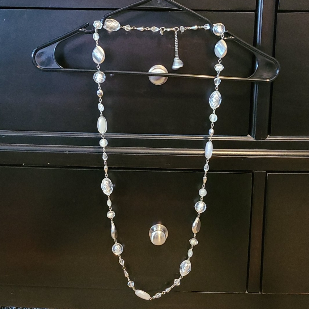 NWOT White House Black Market Silver Necklace